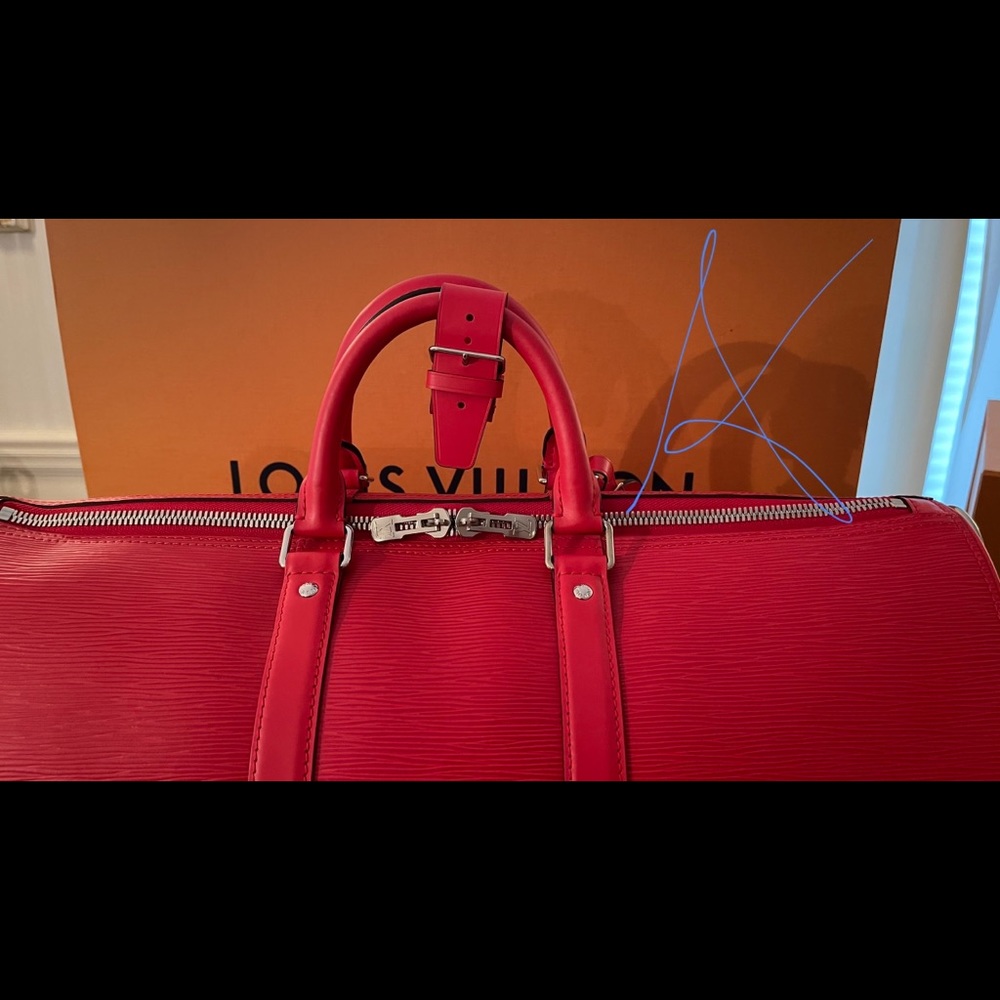 NWT 2017 Louis Vuitton x Supreme Keepall 45 Red. Original owner from London, UK. - Picture 3 of 8
